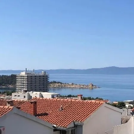 Apartment With Sea View In A1 Makarska
